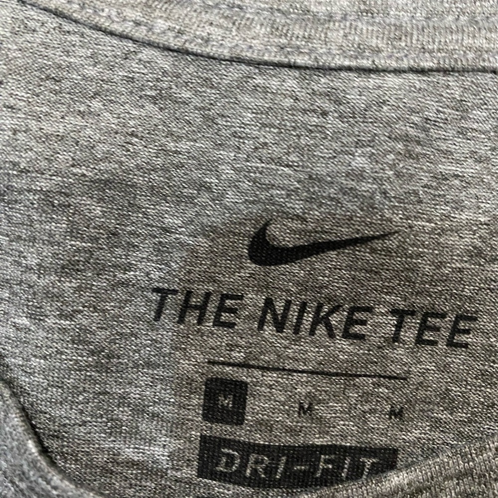 Medium USC Nike - Picture 2 of 2